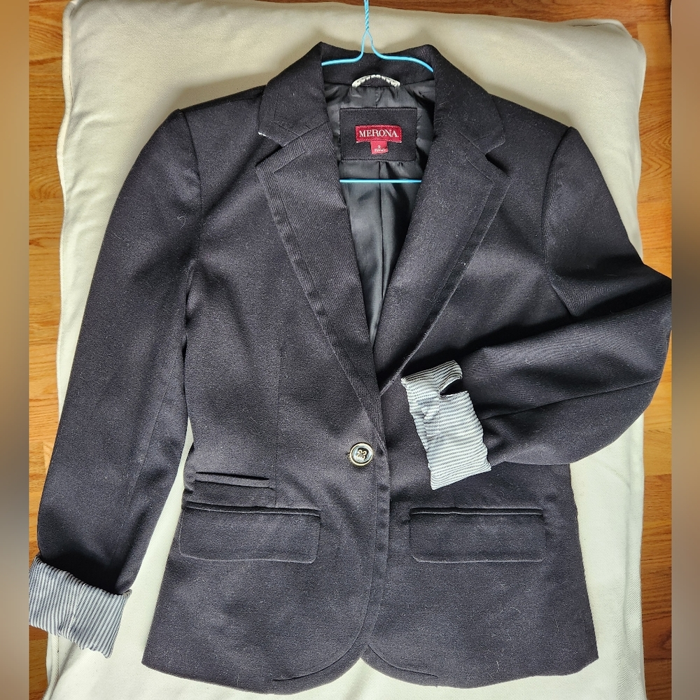 Merona Blazer Black with Striped Inside Sleeves. Size 2